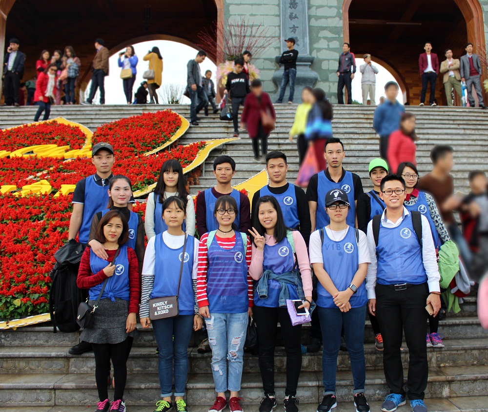 Ngoại khóa đầu năm 2017: Du xuân chùa Bà Vàng - Chinh phục Thành Đẳng Sơn - Korean Hạ Long